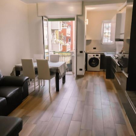 Prestigioso Appartamento In Zona Tortona - Solari Milan Luaran gambar
